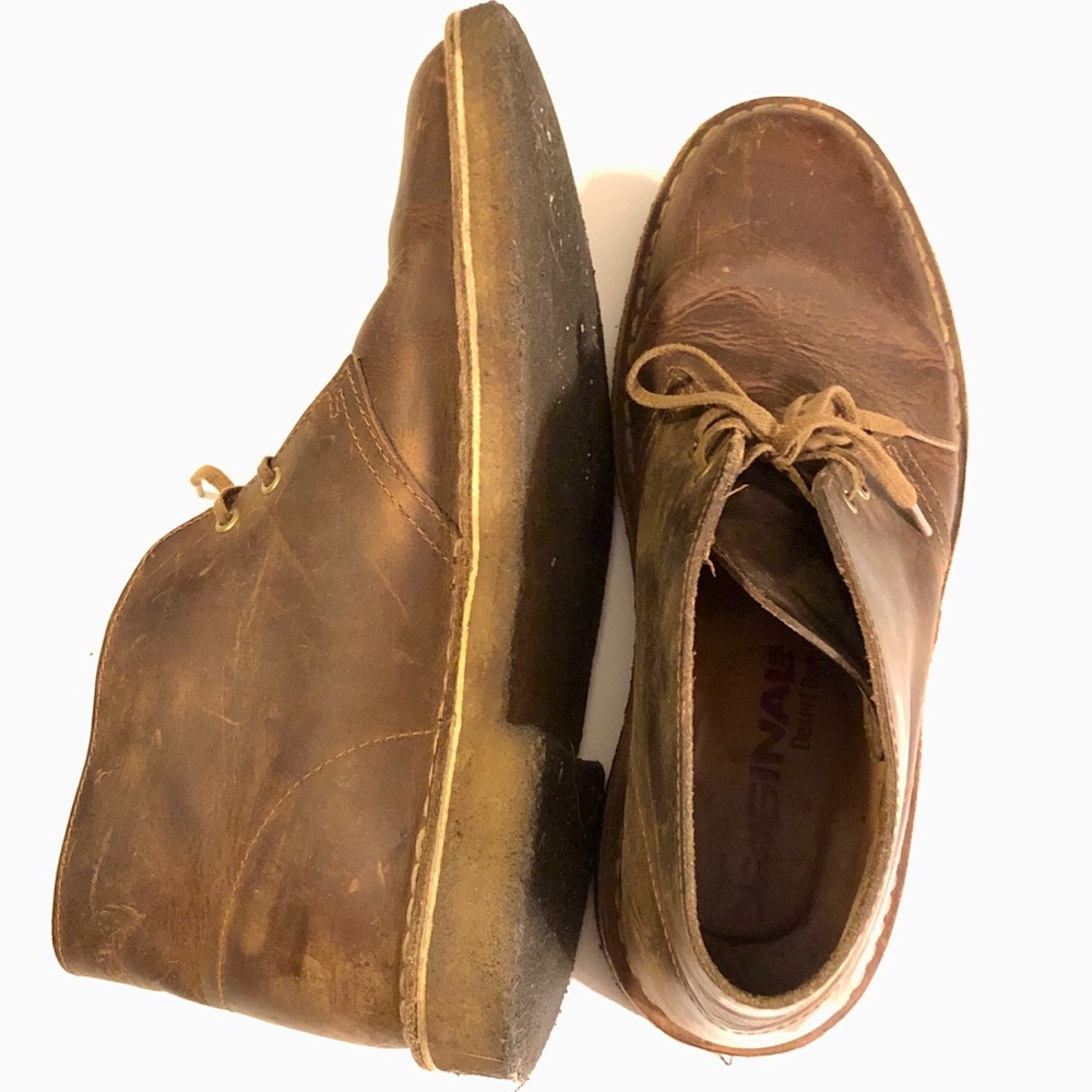 Clark’s Desert 🐪 boots 🥾 - Picture 1 of 8